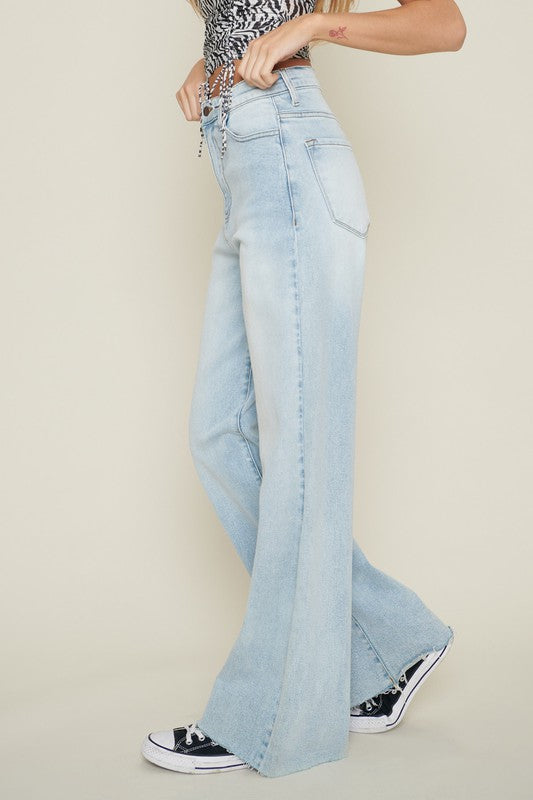 HIGH WAISTED WIDE LEG JEANS