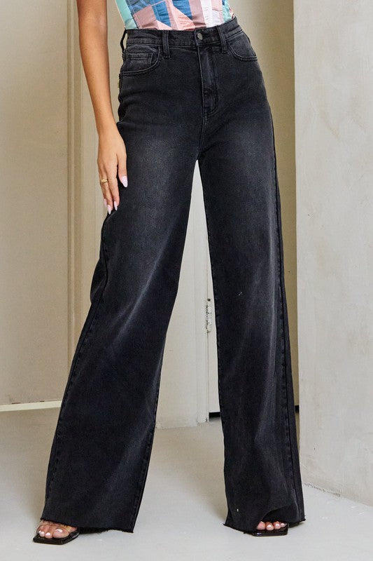 HIGH WAISTED WIDE LEG JEANS