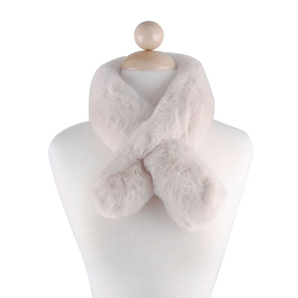 FAUX FUR PULL THROUGH SCARF