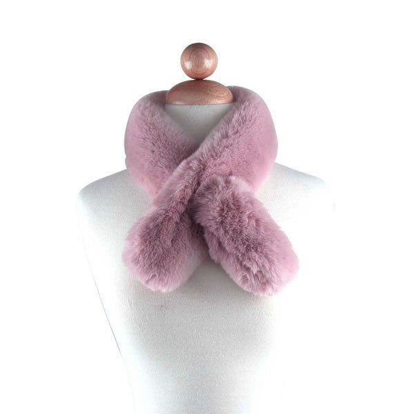 FAUX FUR PULL THROUGH SCARF