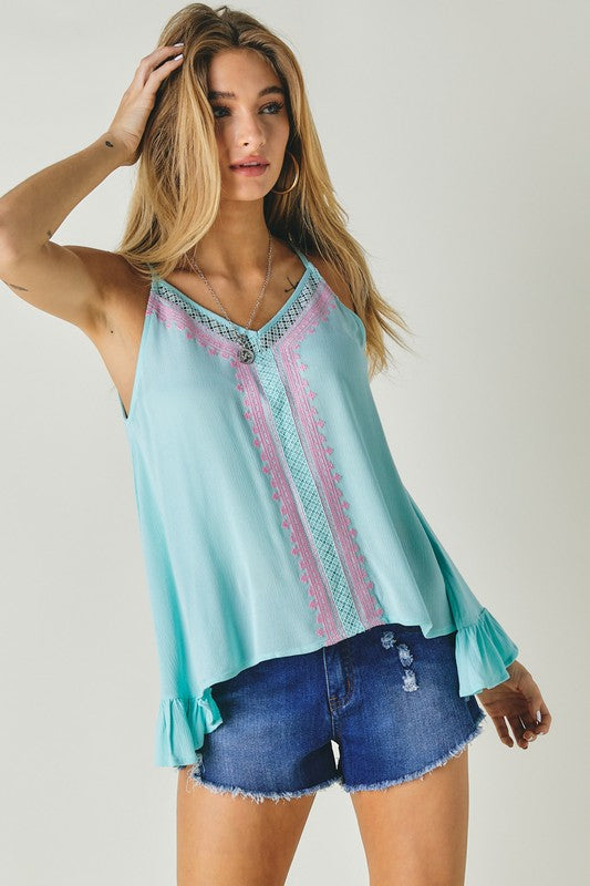 PRINTED SLEEVELESS RUFFLE TANK TOP